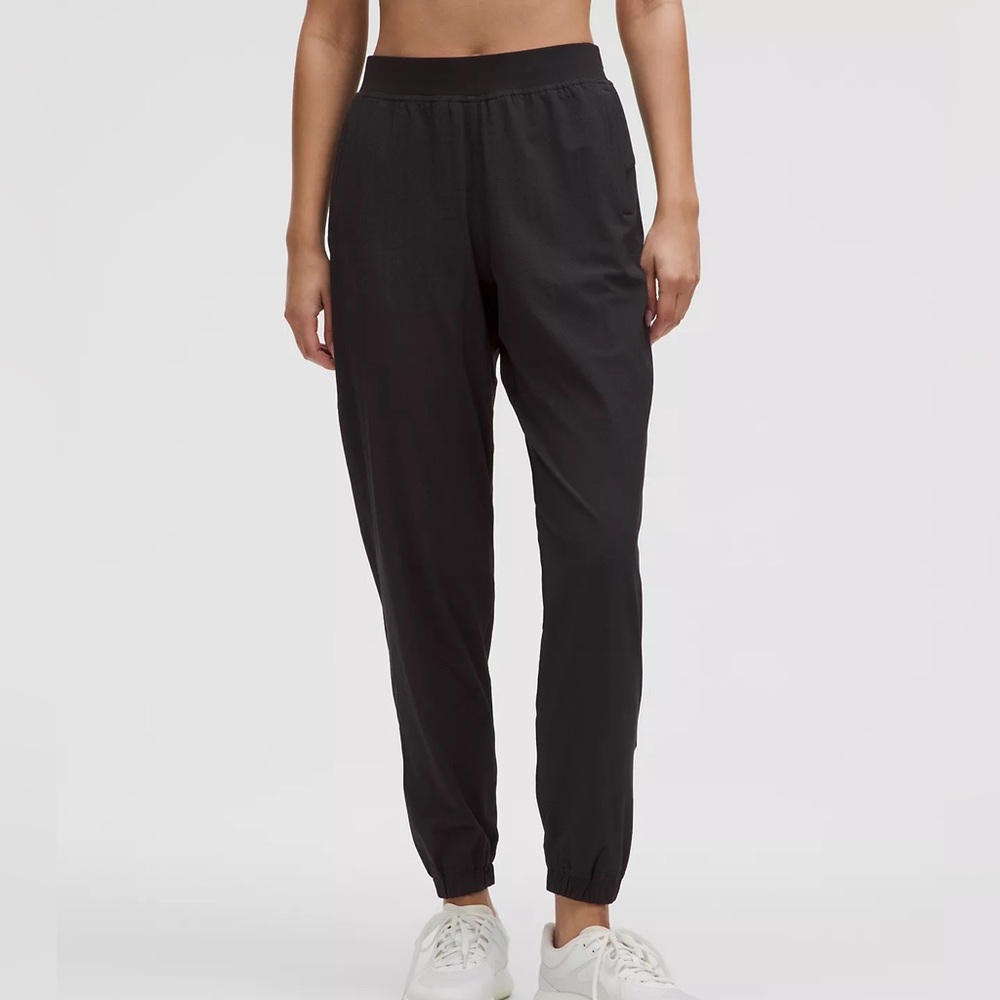 Lululemon Adapted State HR Jogger Regular Size 10 Black NWT